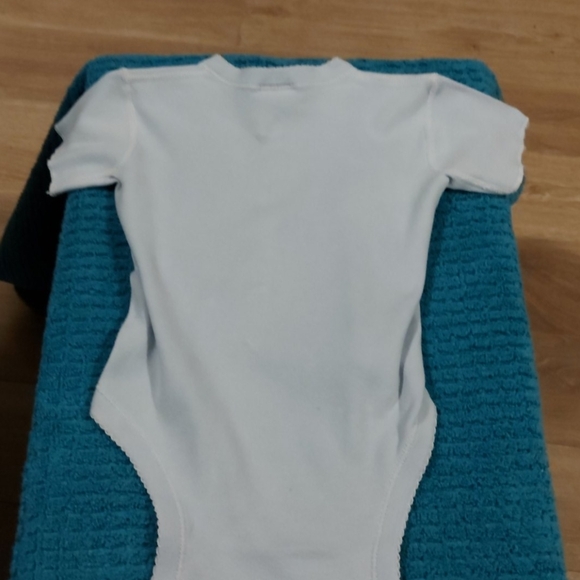 Baby's own 12M onsie - Picture 4 of 4